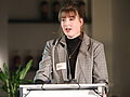 Aufnahme von Vanessa Kuhlage am Rednerpult.